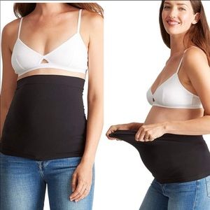 Ingrid & Isabel Black Maternity Shapewear